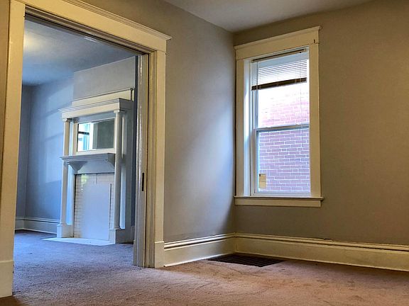 4th image of 2354 Klemm St Floor 1