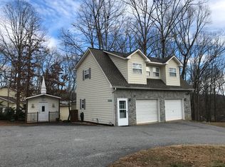 238 Tanglewood Cir, Blairsville, GA 30512