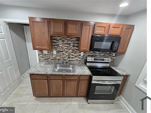 144 Chestnut St, Baltimore, MD 21222