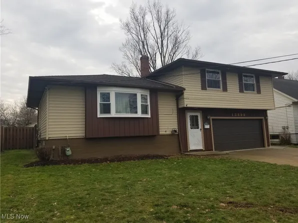13899 Starlite Dr, Brookpark, OH 44142