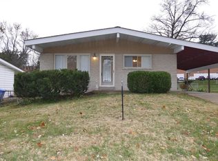 2760 Flamingo Dr, Florissant, MO