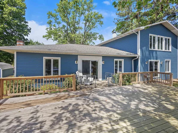5162 E Quiet Water Ct, Monticello, IN 47960