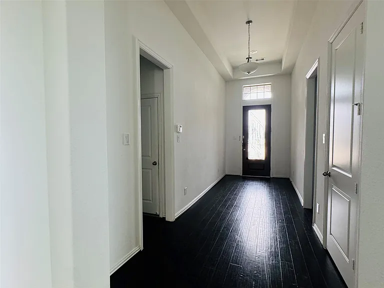 8403 Terrace Valley Cir — Photo 25