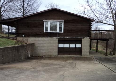 2nd image of 2597 Congress Rd