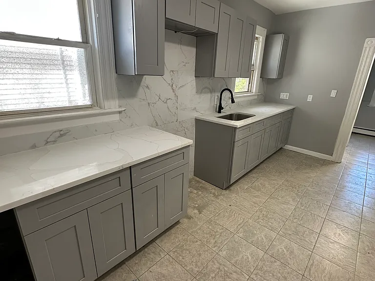 133 Plymouth St #2A — Photo 8