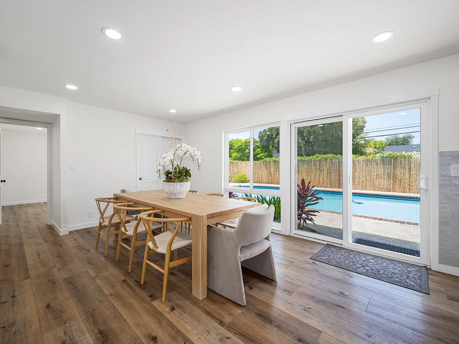 3221 Copa De Oro Dr — Photo 4