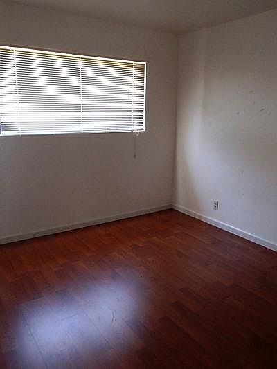 2nd image of 1625 Kidder Ave APT A
