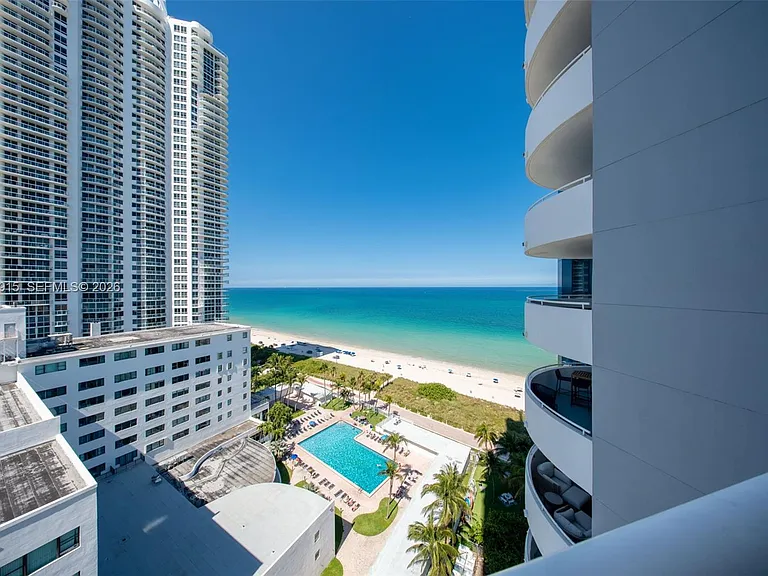 6301 Collins Ave #1708 — Photo 44