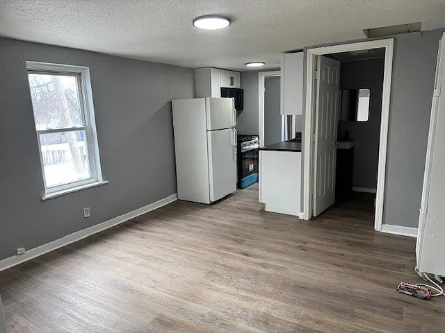 418 1/2 Monson St #4