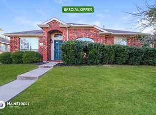 129 Buffalo Creek Dr, Desoto, TX 75115