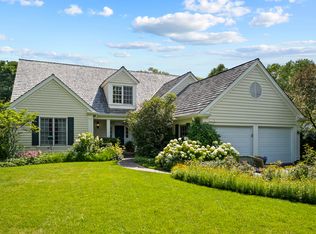 1845 W North Pond Ln, Lake Forest, IL