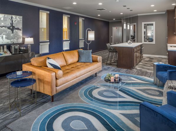 Parkside Apartments | 4075 Aerial Way, Eugene, OR