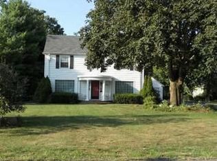 724 Granville Rd, Newark, OH 43055