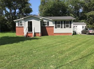 6105 Nc Highway 135, Stoneville, NC 27048