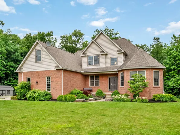1554 Hanover Rd, Delaware, OH 43015