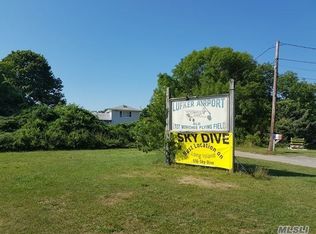115J Montauk Hwy, East Moriches, NY