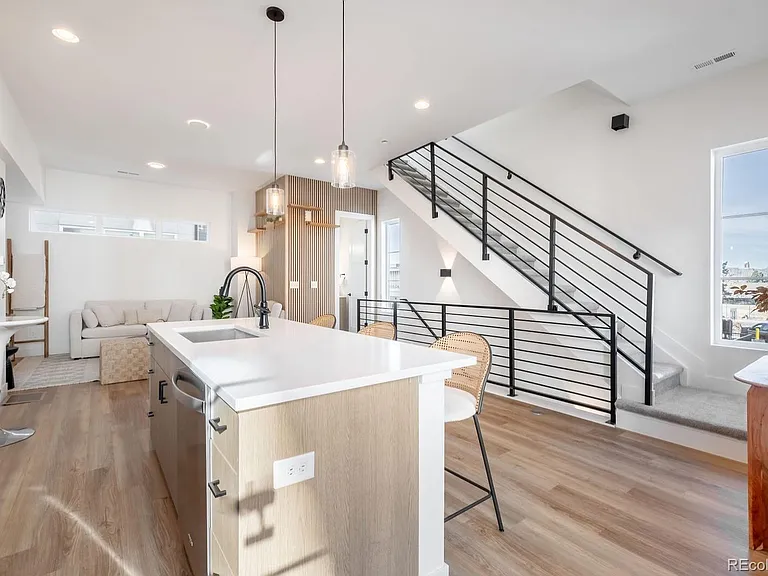 5231 N Eliot St — Photo 3