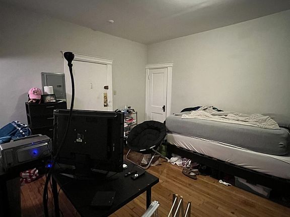 38 Hemenway St. #28 Boston - Fenway Unit Photo 4