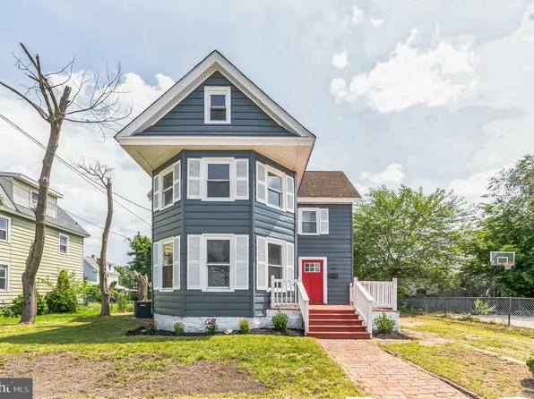 108 E Jefferson St, Paulsboro, NJ 08066