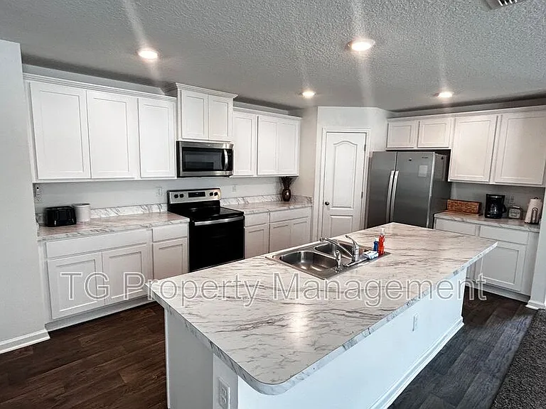 12571 Russian Olive Rd — Photo 6