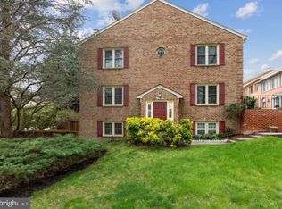 6054 Morgan Ct, Alexandria, VA 22312
