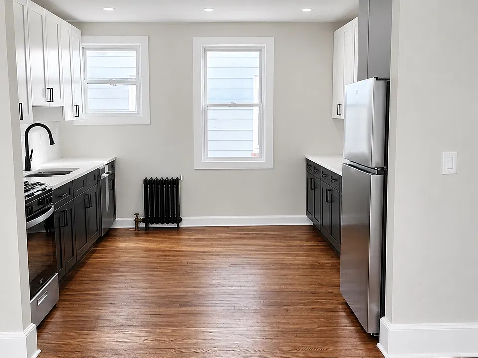 57 Smith St #1
