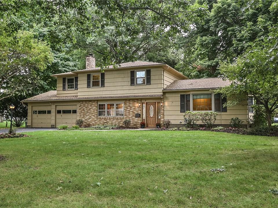 1st image of 3 Log Cabin Cir