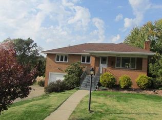 14 Ehle Ave, Coraopolis, PA