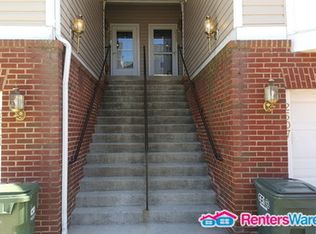 2501 Einstein St, Herndon, VA 20171