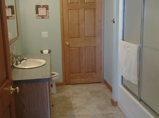 2527 340th St, Decorah, IA 52101