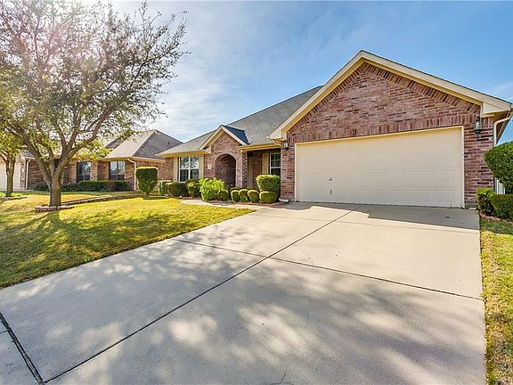 2nd image of 1054 Saint Andrews Dr