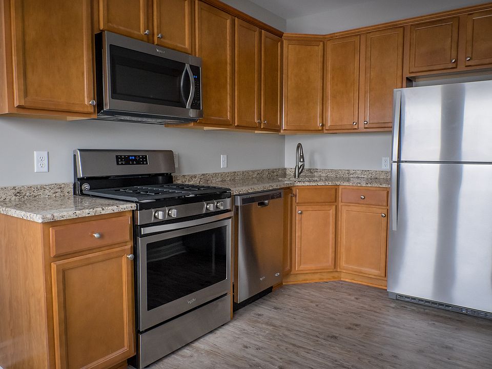 1st image of 1318 Hertel Ave #2