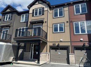 516 Clemency Cres, Ottawa, ON K2J 6R7