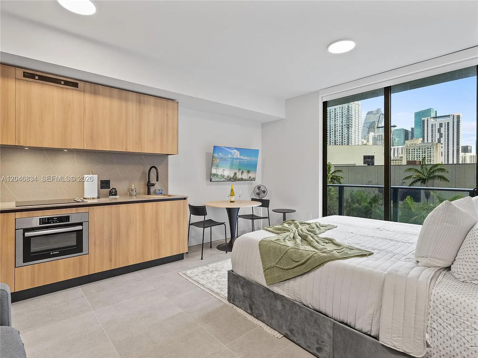 Studio, 1.0 bath, 359 sqft, $3,000 — Photo 4