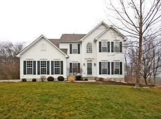 832 Cherry Hill Ln, Lebanon, OH 45036