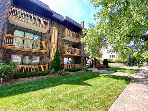 2nd image of 10428 S Keating Ave APT C1
