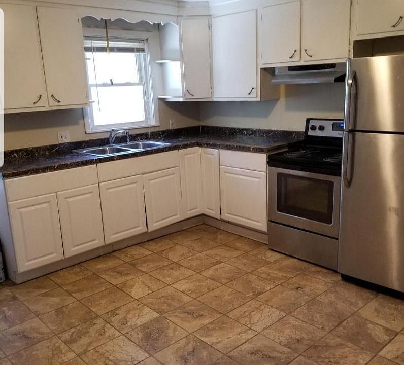 1st image of 103 Pond St Floor 1