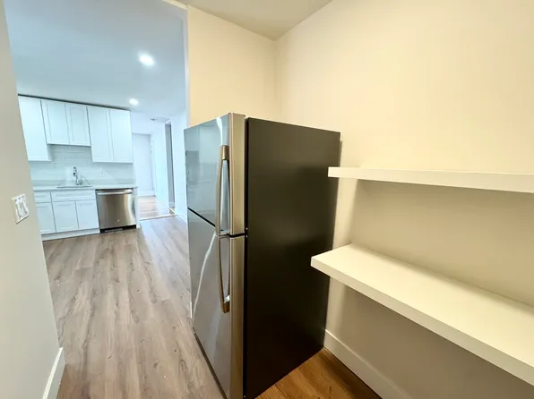 (undisclosed Address), Dorchester, MA 02125