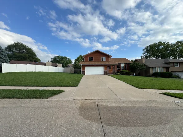 13519 Atwood Ave, Omaha, NE 68144