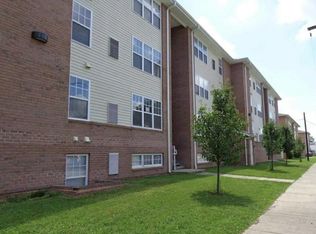 1757 7th Ave APT 403, Huntington, WV 25703