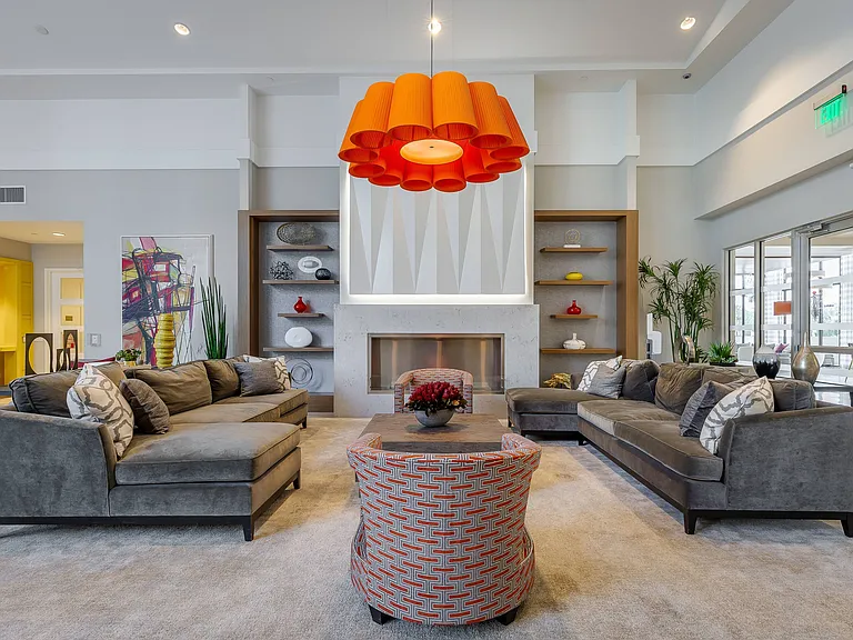 Resident Game Lounge