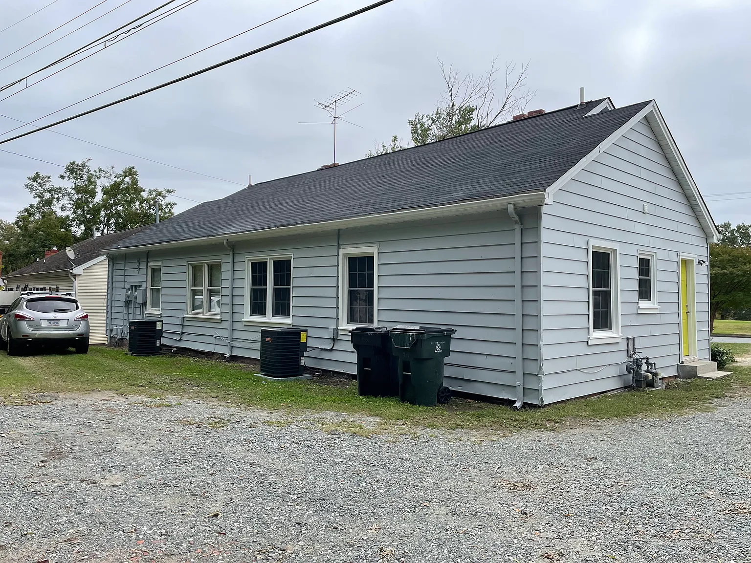 2 bed, $1,388 — Photo 2