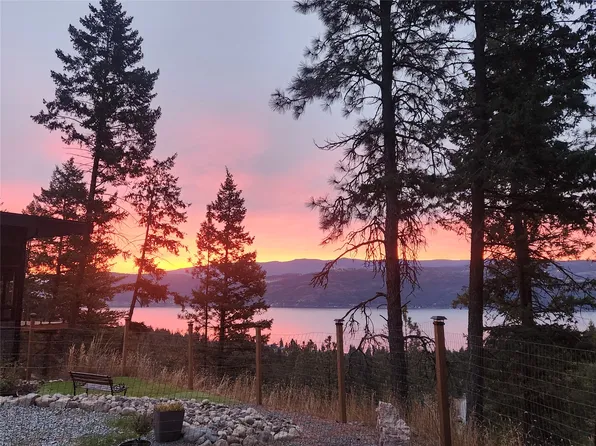 10795 Westshore Rd, Central Okanagan West, BC V1H 2C3