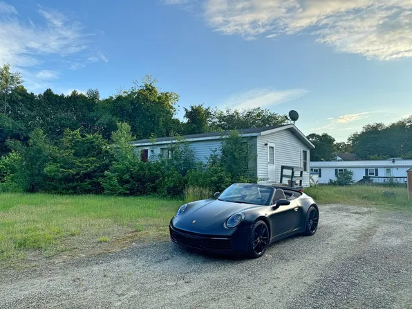 10 Barrows Drive, Topsham, ME 04086