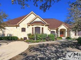 106 Oak Meadow Ln, Boerne, TX 78006