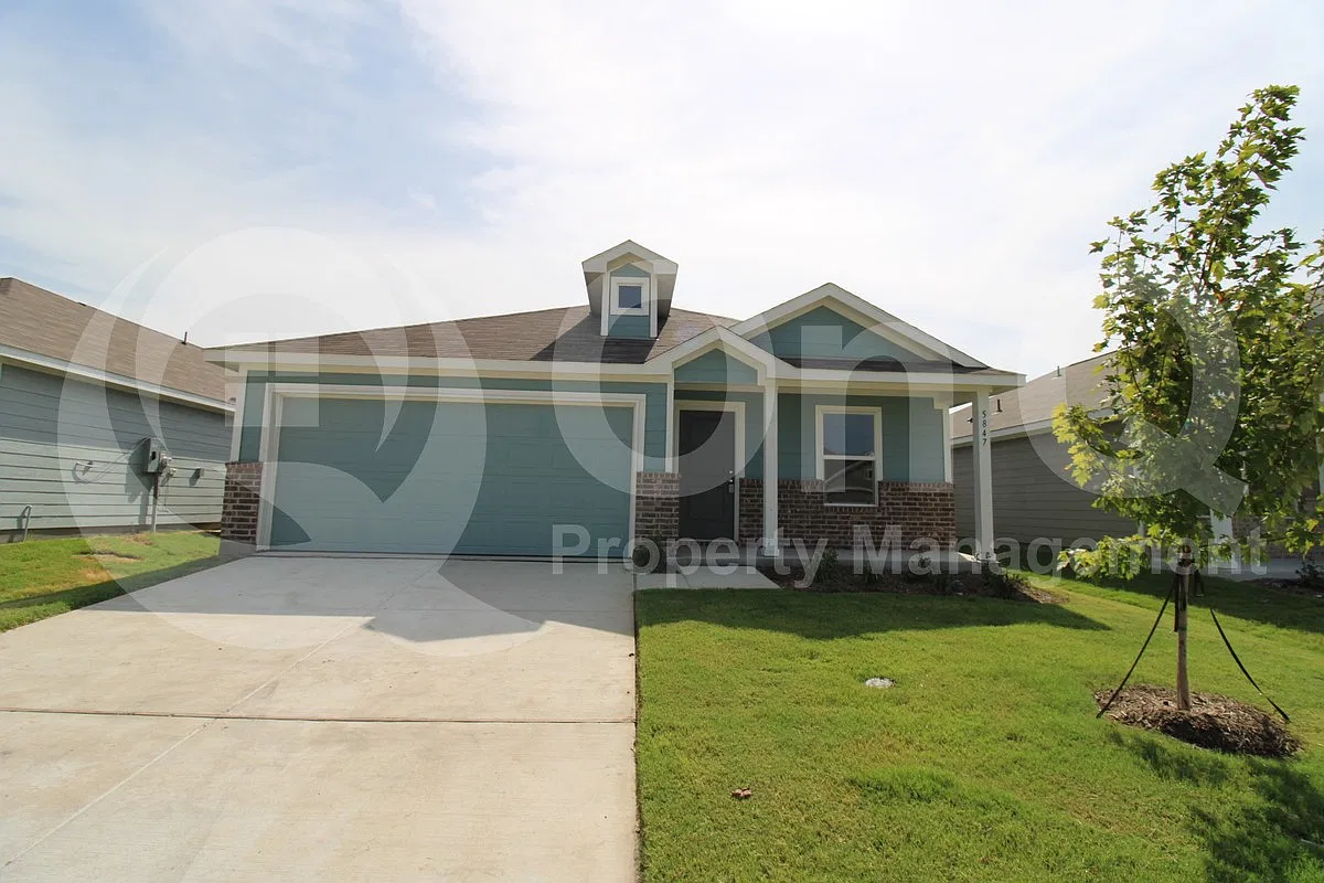 3 bed, 2.0 bath, 1481 sqft, $1,789 — Photo 3