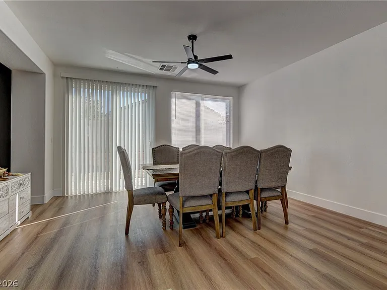1176 Colgate Ln — Photo 10