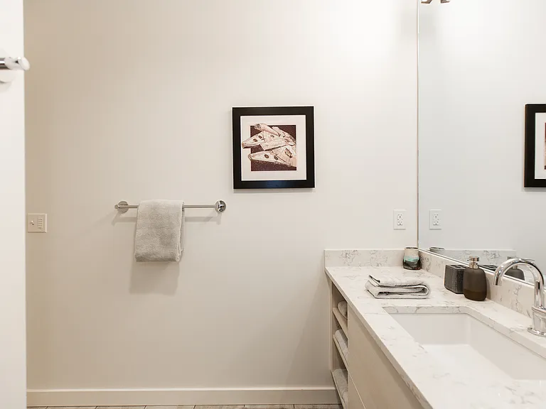 515 W Aspen St #312 — Photo 18
