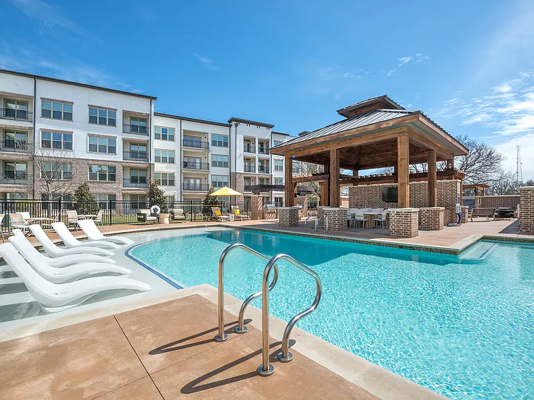 Overture Flower Mound 55+ Apartment Homes — Photo 12