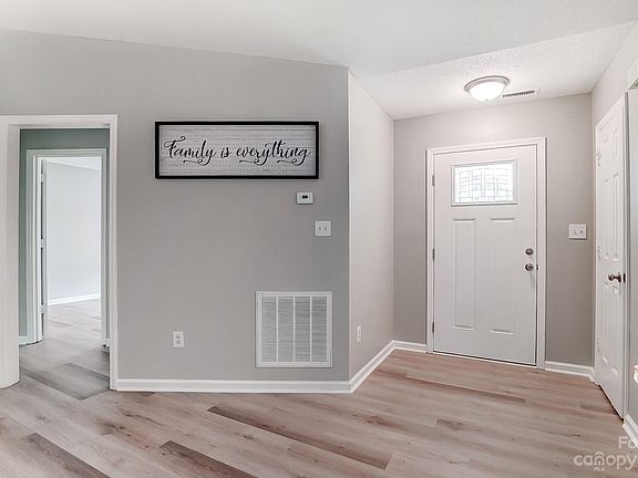 3rd image of 6011 Brick Landing Dr